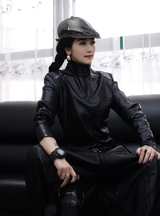 张姐新款潮牌秋季涂层黑色长袖T恤9025款时尚网红洋气炸街女装