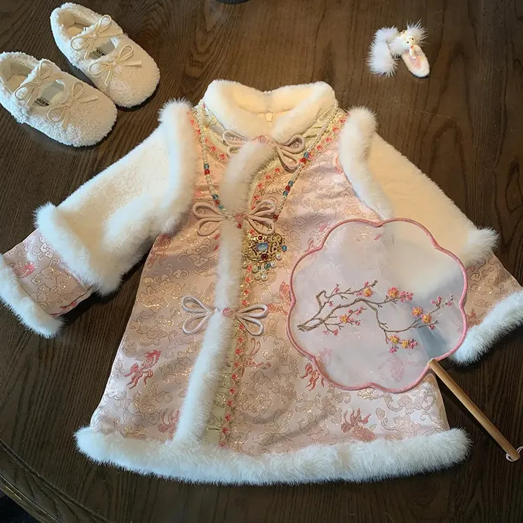 女童拜年服2025新款冬周岁礼服女宝宝洋气旗袍汉服裙过年