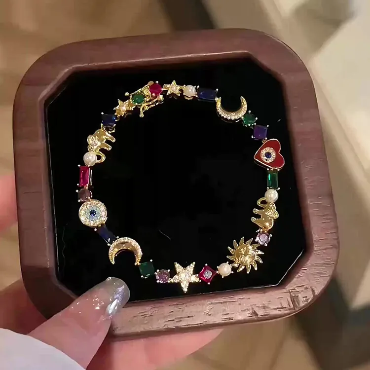 铜合金手链 复古多巴胺星星月亮手链时尚小众设计高级感闺蜜手串