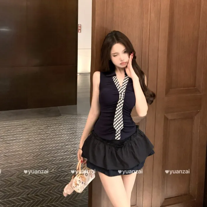 辣妹格纹拼接领带v领无袖T恤女夏季新款高腰A字半身裙短裙两件套