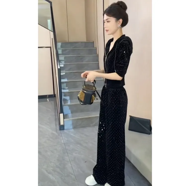 高级感洋气重工设计潮流时髦春季网红爆款显气质瘦女外套搭配套装
