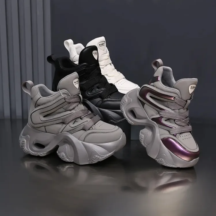 2025年超火秋季新款百搭休闲女增高网红松糕厚底老爹鞋潮鞋