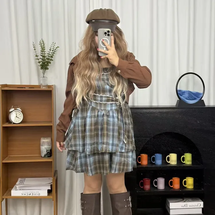 【源头厂家】微胖法式复古格子吊带裙显瘦收腰女秋季连衣裙长袖