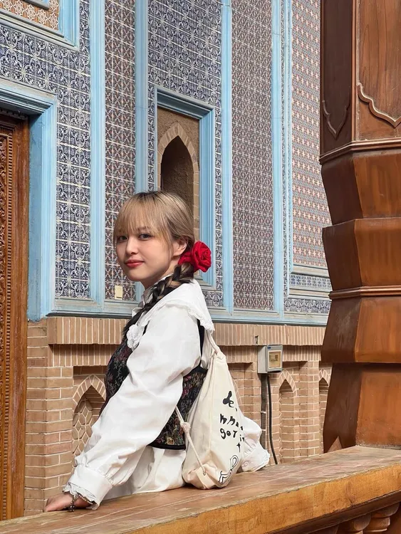 新款韩式红色玫瑰花发圈大肠圈手工花头饰可爱女发绳头绳头发儿童