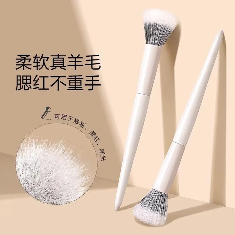 李佳琪推荐】云瓷点彩腮红刷双层羊毛动物毛散粉斜头腮红刷蓬松局