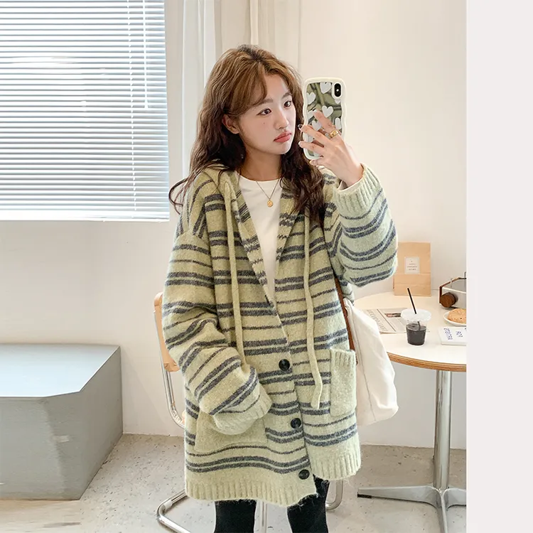 孕妇毛衣外套2025条纹针织衫女秋冬装宽松慵懒风连帽上衣孕妇装