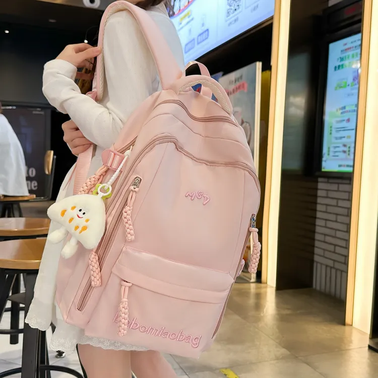 书包初中女生高颜值绣花百搭双肩包小学生高中大学生大容量背包女