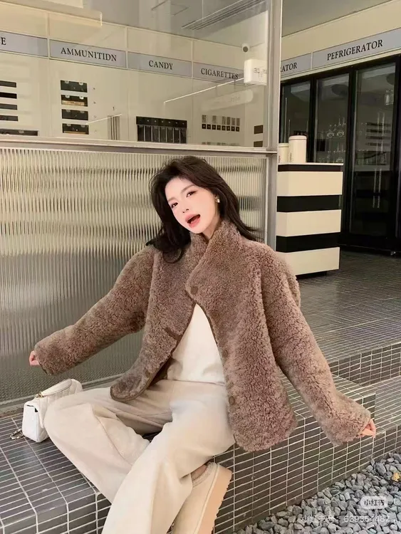 涵星蓉100%羊毛慵懒风纯色老钱风保暖女短款方领冬季/8856秋冬