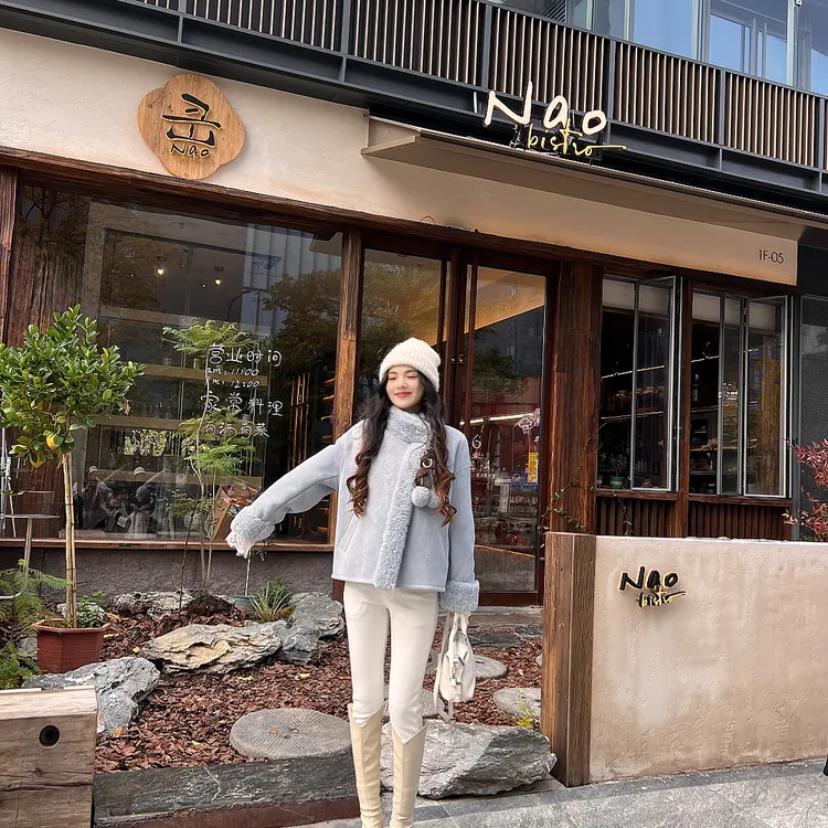 LA.Sheila “小主”毛绒立领毛球加厚外套254-WT/1105-98198