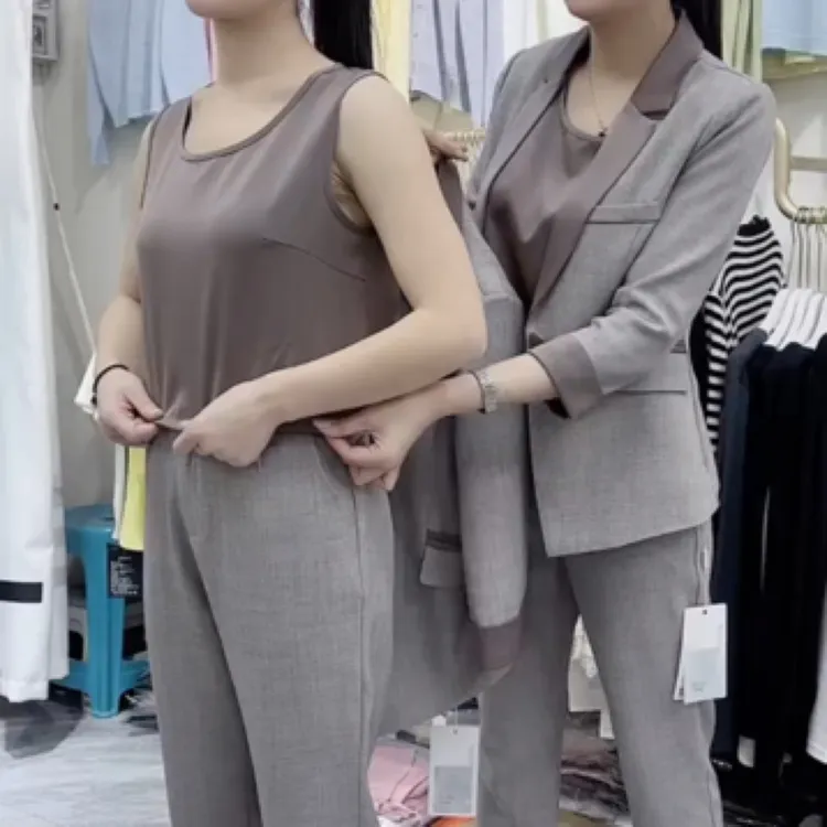 气质修身女士西装吊带小脚裤时尚百搭三件套