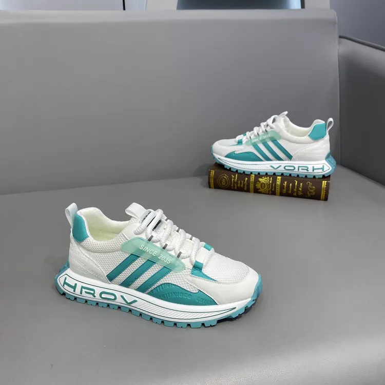 春夏新款时尚潮男运动鞋低帮舒适百搭透气休闲鞋男鞋