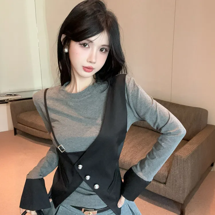 2025年冬季新款别致设计感假两件修身显瘦气质百搭长袖上衣女装潮