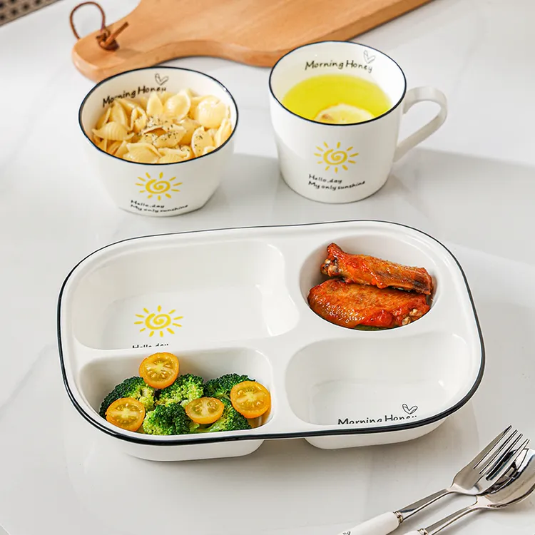 陶瓷分格家用餐盘一人食分隔减脂肥大人早餐餐具定量四格月子盘子