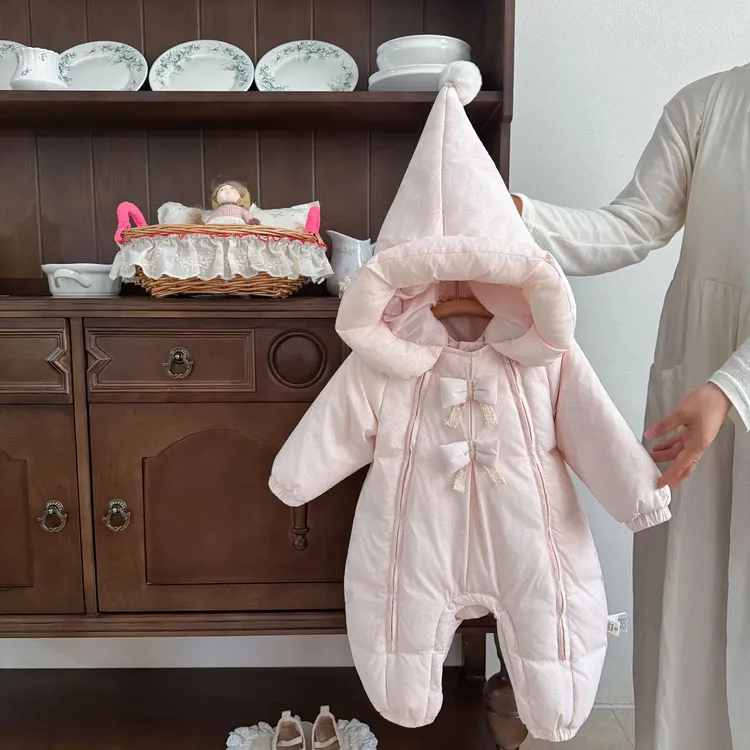 【90白鸭绒】婴幼儿宝宝羽绒服加厚保暖精灵帽连体衣女宝秋冬季可穿