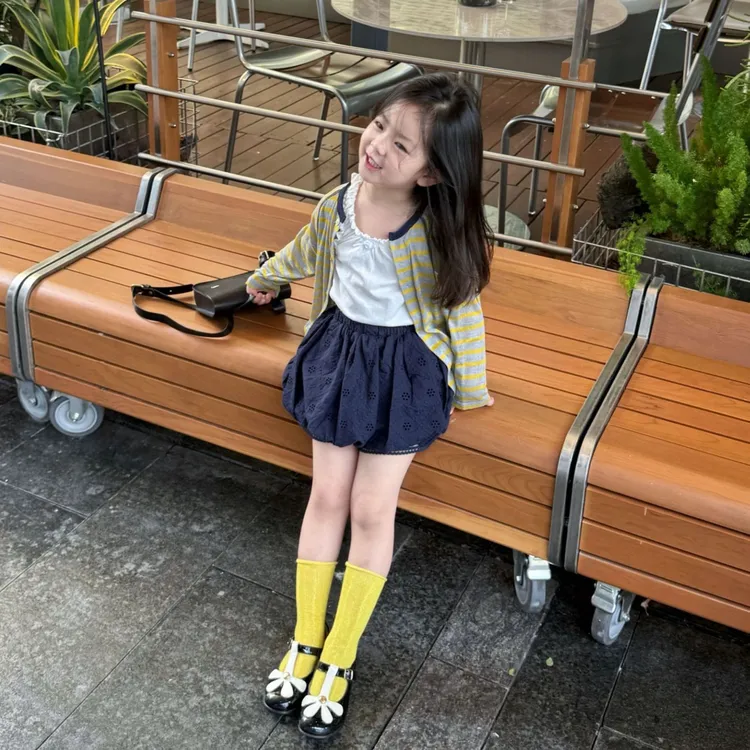 壹妈韩版童装女童夏季套装洋气儿童条纹防晒上衣白色吊带背心短裤