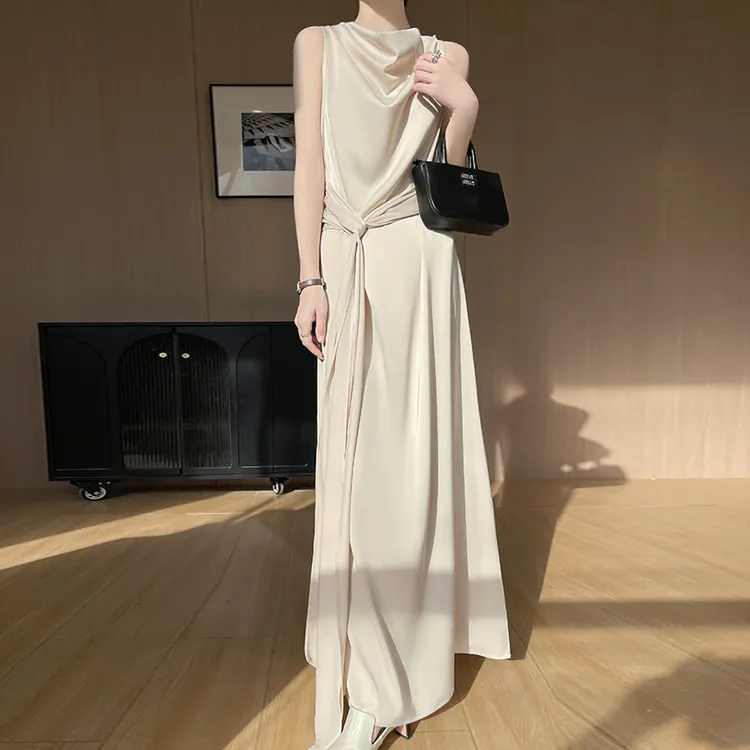 进口三醋酸缎面新款气质高贵上感吊带裙高档轻奢气质荡领女夏裙
