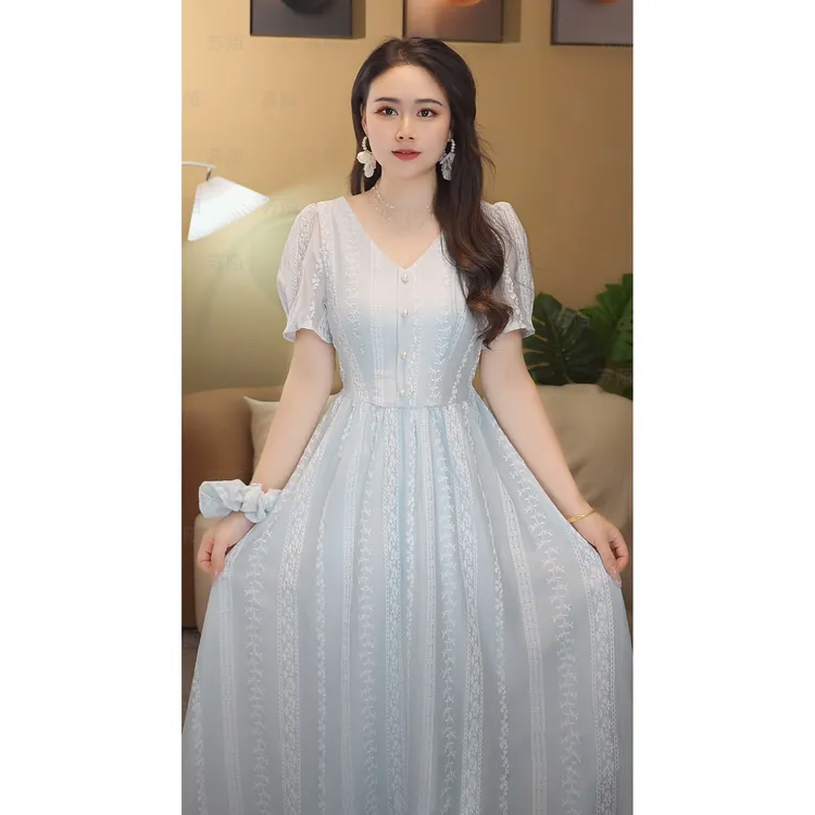 苏陌法式优雅泡泡袖轻奢连衣裙夏季显瘦气质时尚甜美气质裙子