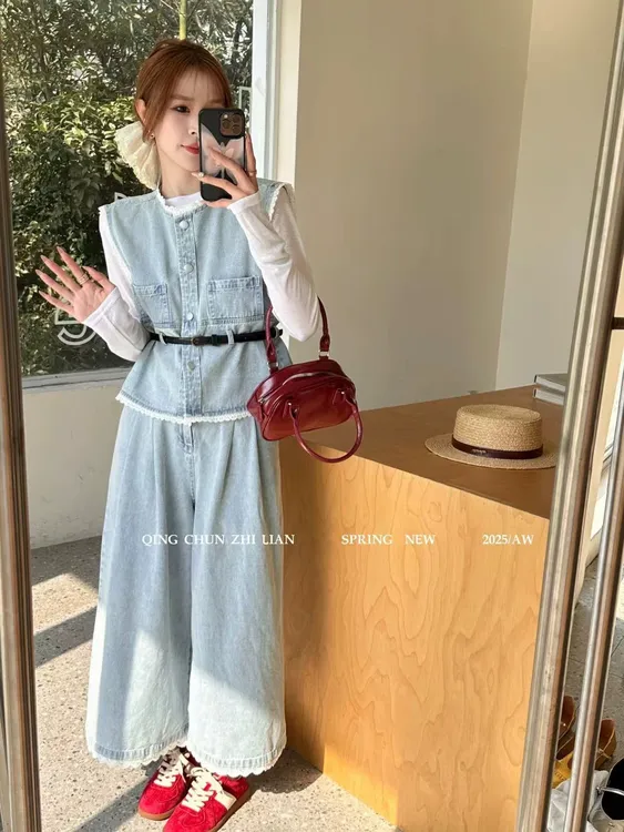 精选蕾丝拼接牛仔马甲背心套装女款九分阔腿裤时尚春季新款三件套