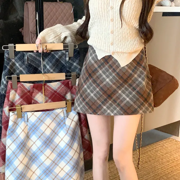 【2034】大码女装胖mm2025秋冬复古格纹半身裙显瘦高腰遮肉a字短裙