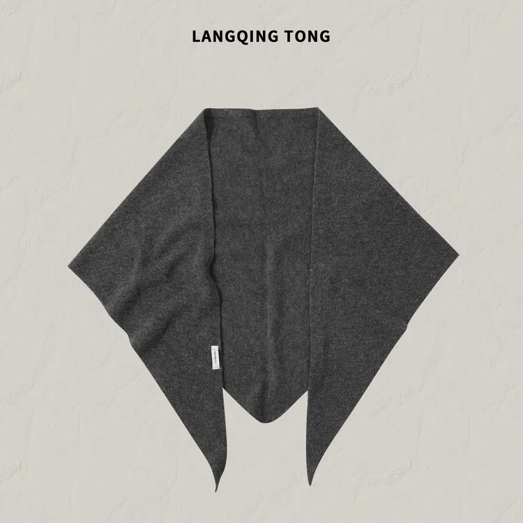 LANGQING 羊毛针织百搭三角披肩丝巾46430#