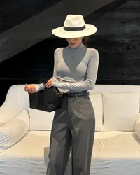 【Aliu自制】欧美显身材半高领长袖打底衫女灰色高级感T恤秋冬上衣