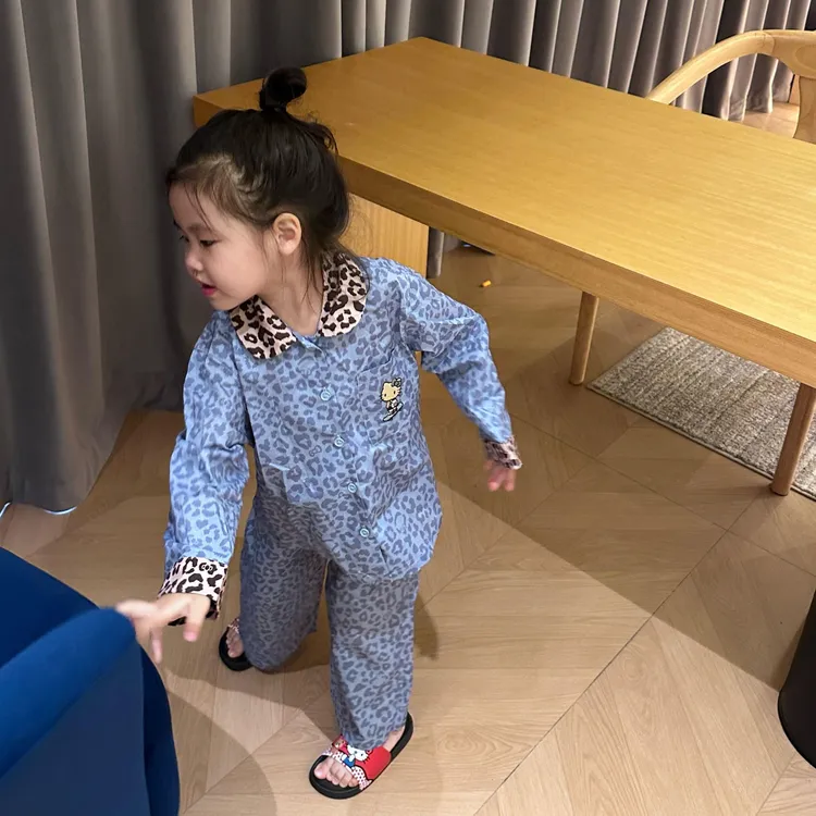 部分在仓女童2025秋季新款韩版卡通豹纹KT猫睡衣休闲家居服套装