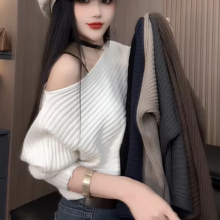 2025秋季新款韩系简约气质长袖针织衫女宽松显瘦洋气别致百搭上衣