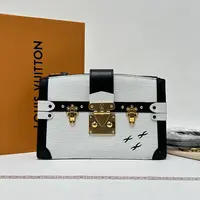 99新 LouisVuitton/路易威登 思斯专属 LV 白色软盒子 CPMU204