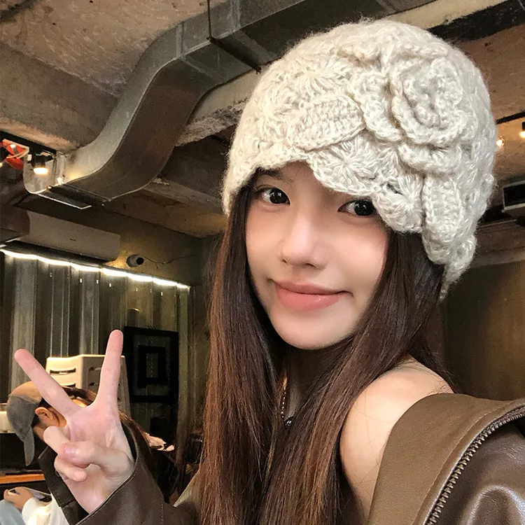 秋冬季日系镂空花朵套头帽女复古高级感百搭针织冷帽保暖毛线帽子