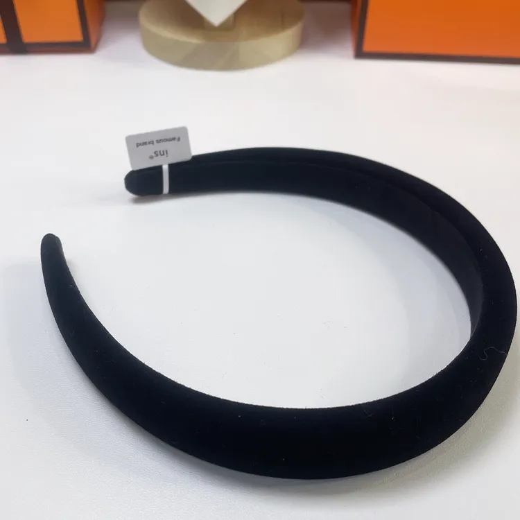 ins发箍韩版黑色丝绒宽边发带压高级法式头箍显白显脸小