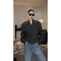 卢尚翻盖口袋短款西装9389