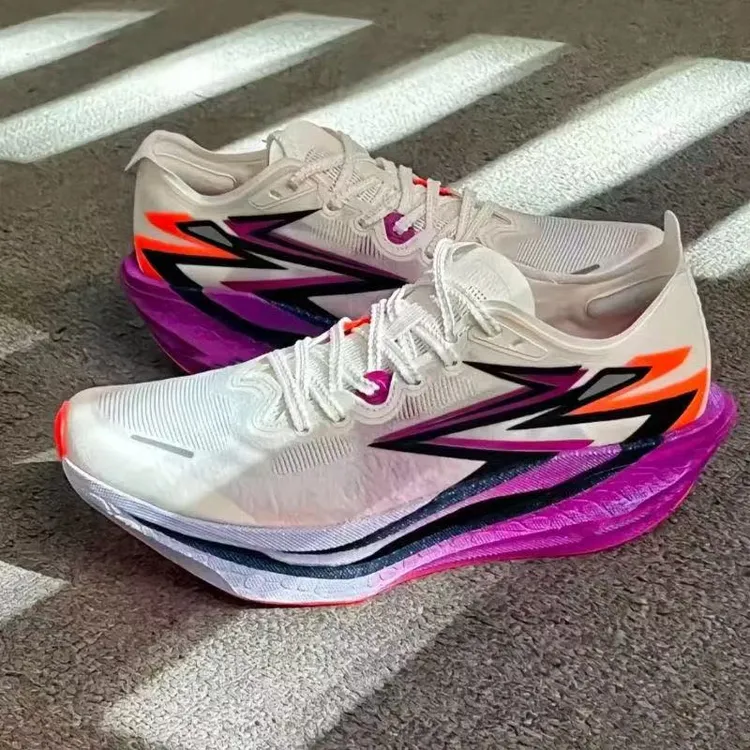 361联名兆麦昆飞燃4.0临界点发泡马拉松碳板竞速减震中学体考运