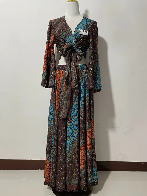 直播间选 对应编号付款 尼泊尼进口植物丝面料裙子