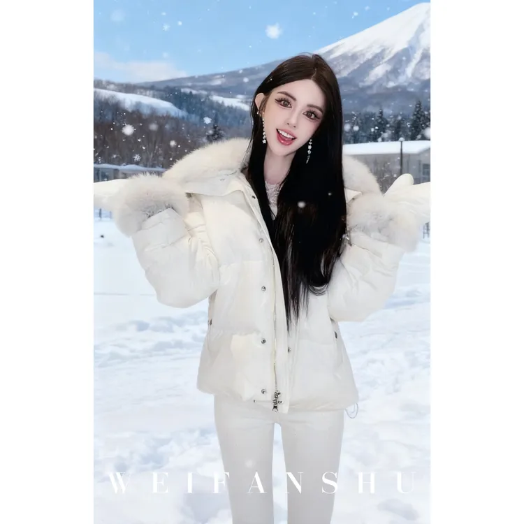 WEIFANSHU/魏凡舒【雪夜童话】秋冬新款时尚保暖狐狸毛90鹅绒外套