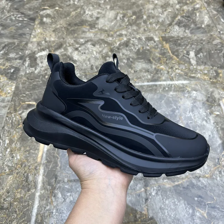 男鞋厚底百搭冬季休闲鞋系带鞋子男士户外男鞋轻便健步鞋潮流黑色