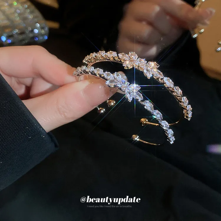 铜合金塑料手镯 锆石蝴蝶结开口手镯韩式轻奢高级感手环时尚小众