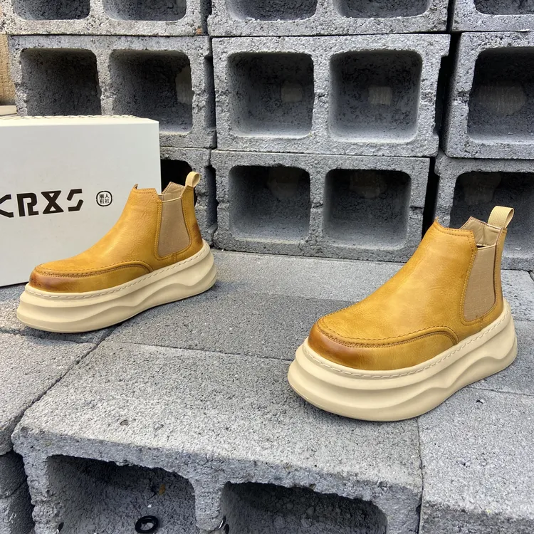 一脚蹬短靴男冬季新款加绒保暖棉鞋男士厚底增高轻便复古马丁靴