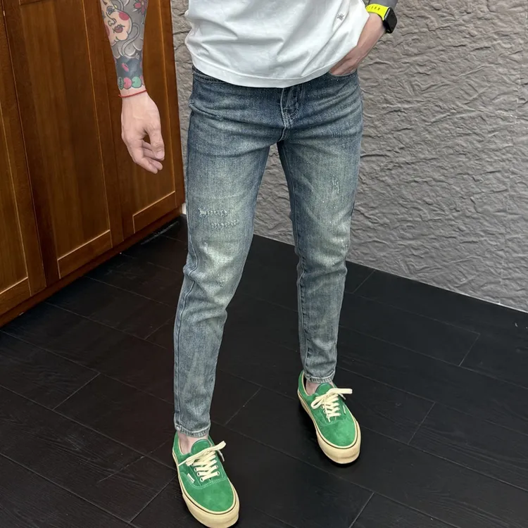 2025秋冬新款时尚休闲百搭复古做旧亮钻修身直筒潮流烫钻男牛仔裤