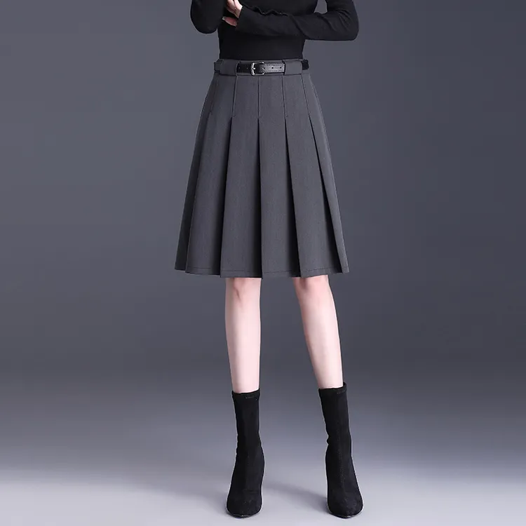 百褶裙女短裙春秋2025新款高腰显瘦a字半身裙通勤高腰西装裙中裙