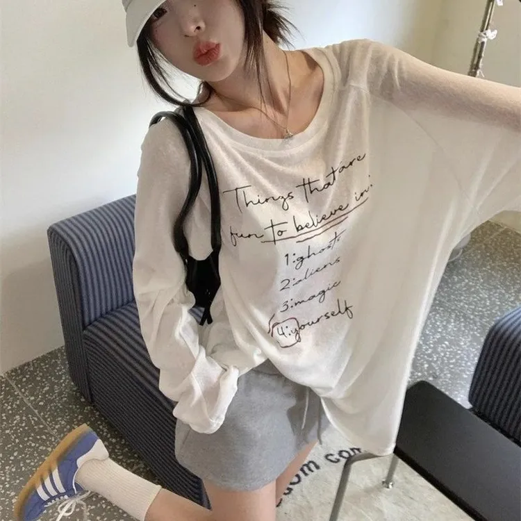 上衣夏季防晒女罩衫新款T恤长袖显瘦透气宽松印花2024露肩中长款