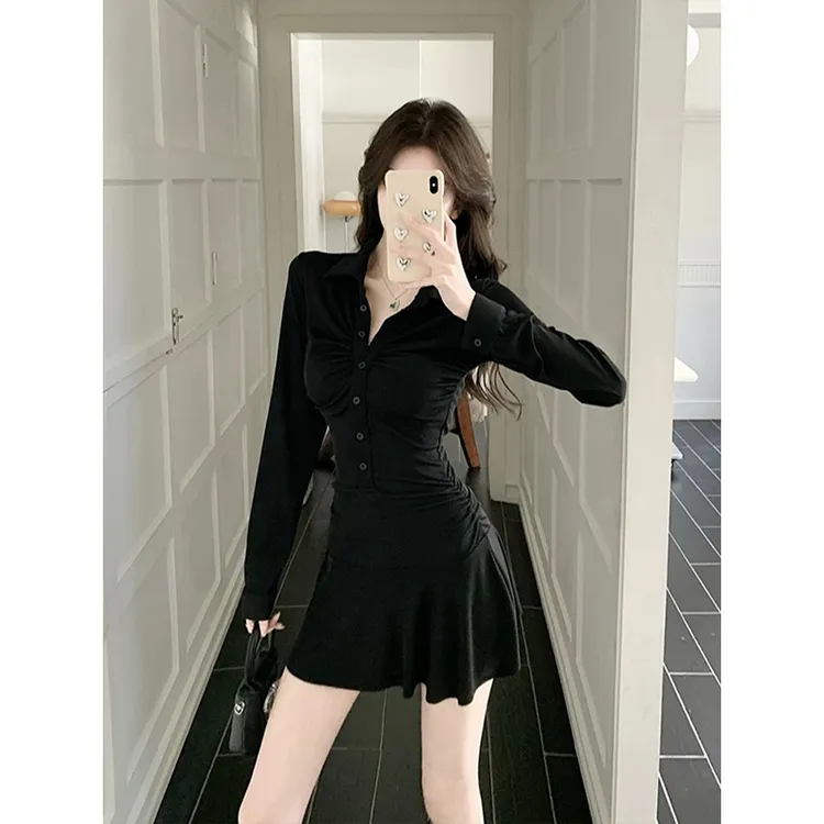 2025秋季新款美式辣妹POLO领衬衫连衣裙收腰显瘦长袖小黑裙女