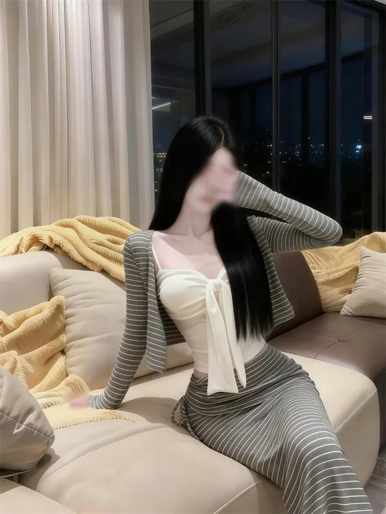 纯欲风绑带背心女装条纹休闲长袖开衫秋季性感抽绳半身裙三件套