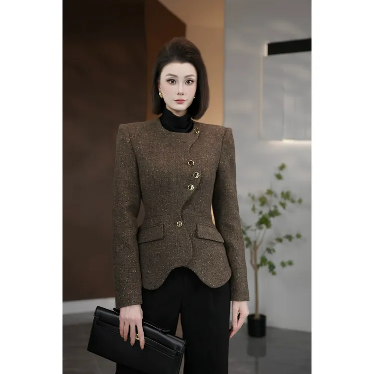 琦哥【自有气场】2025新款原创时尚收腰显瘦夹棉秋冬短外套19019