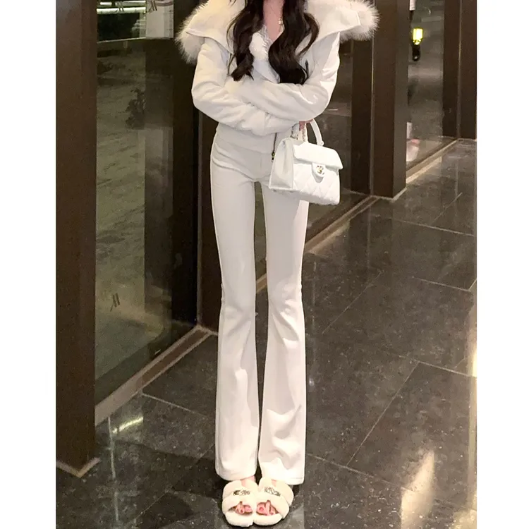 【莉萍服饰】韩版辣妹春秋款奶茶色加绒修身显欲微喇叭直筒长裤女