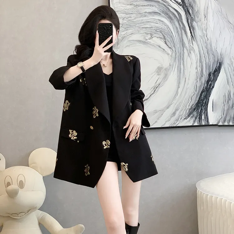 秋季新款长袖御姐轻熟风时尚小西服气质小众设计感职业西装外套女