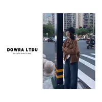朵拉【琥珀焦糖】2025年冬季新款翻领纯色简约百搭外套女147-3112