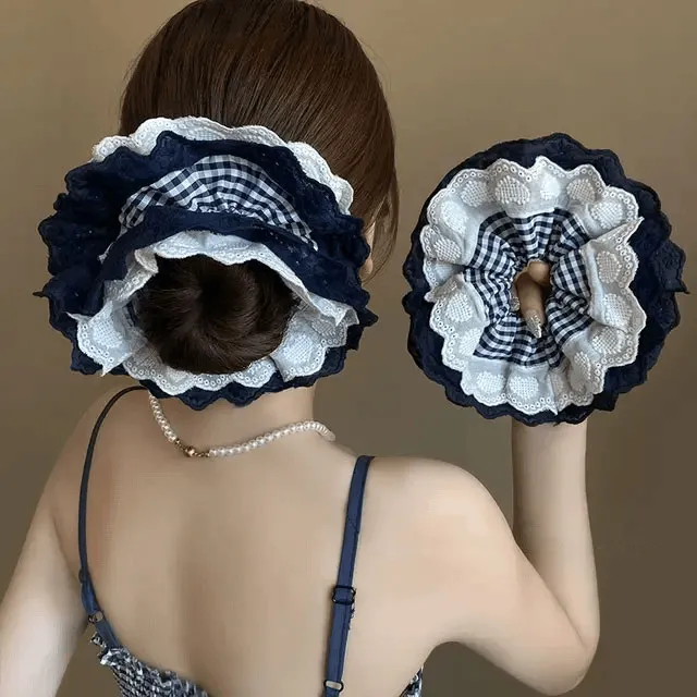 韩系高档蓝白撞色格纹刺绣爱心花边肥肠圈侧低马尾绑发绳耐用发饰