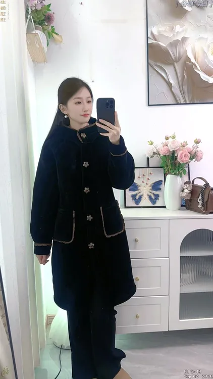 新款雪尼尔升级面料柔软雪花绒女士中长款翻领连帽花边外穿家居服