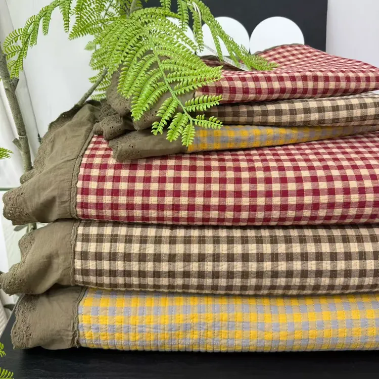 全棉色织格子 约宽260长240加大刺绣 花边床盖三件套 家用厚床盖 