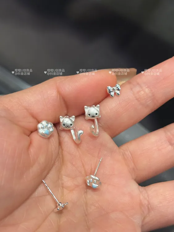 铜合金耳饰 气质银色可爱简约女几何猫爪耳钉小众甜美甜辣千金风